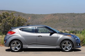 veloster side 1