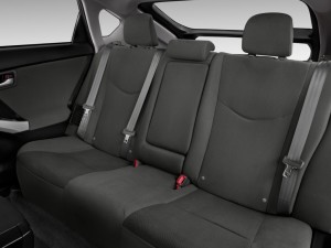 prius backseats