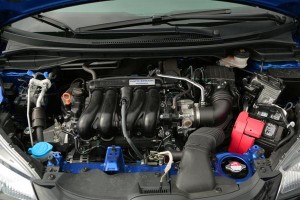 '15 Fit engine 1 pic