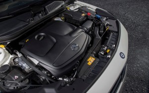 '15 GLA engine 1