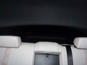 '15 X4 rear glass