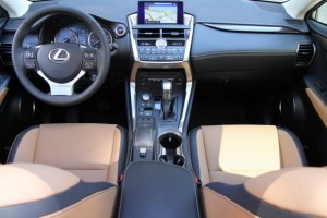 '15 NX200h interior wide