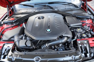 '16 BMW 3401 engine 1