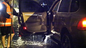 flood car 2