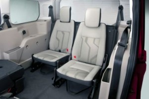 '17Transit third row