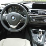 ’14 320 i interior 1