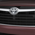 ’14 Highlander grille detail