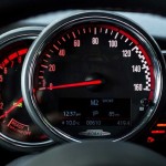 ’16 JCW gauges detail