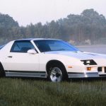 1983_chevrolet_camaro_z28 h.o._01