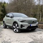 ’24 XC40 lead